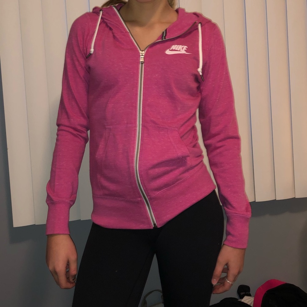 Nike sweatshirt